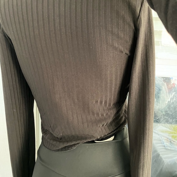 Size S Elegant Black Women's Pants and ribbed shirt with decorative buttons. - Picture 5 of 5